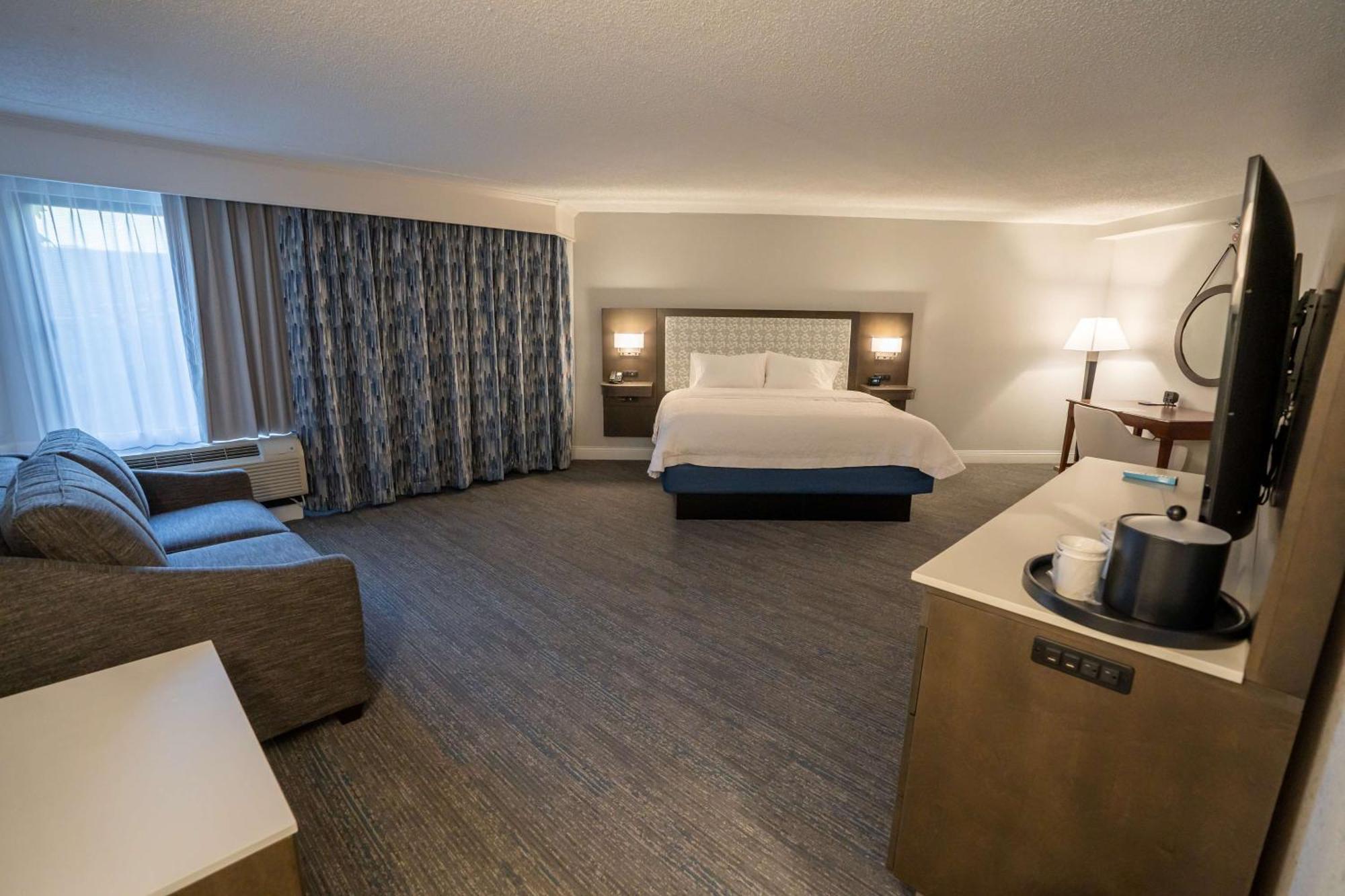 Hampton Inn & Suites Fairfield Фэрфилд Экстерьер фото