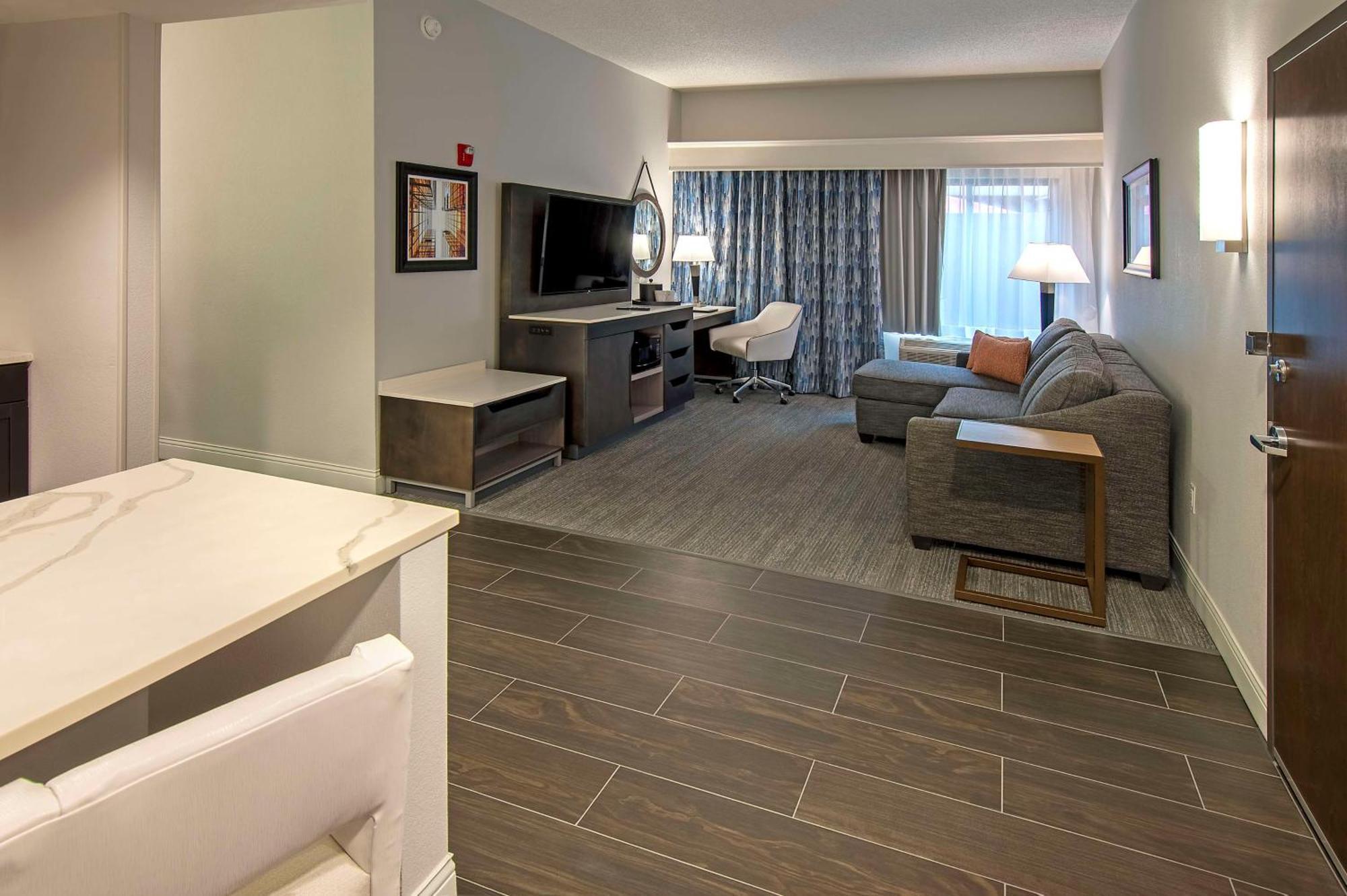 Hampton Inn & Suites Fairfield Фэрфилд Экстерьер фото
